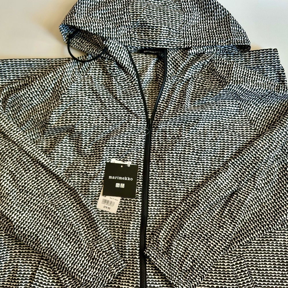 Marimekko x Uniqlo Black & White Hooded Zip Up Jacket